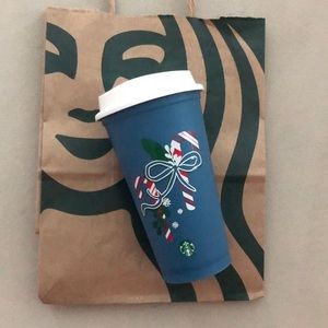 Starbucks color changing holiday Christmas reusable cup candy canes nwt